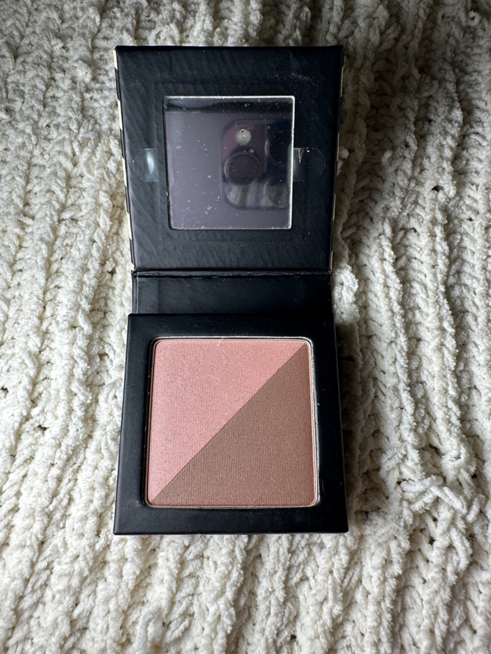 Dual-Tone Blush Duo - Pink & Brown